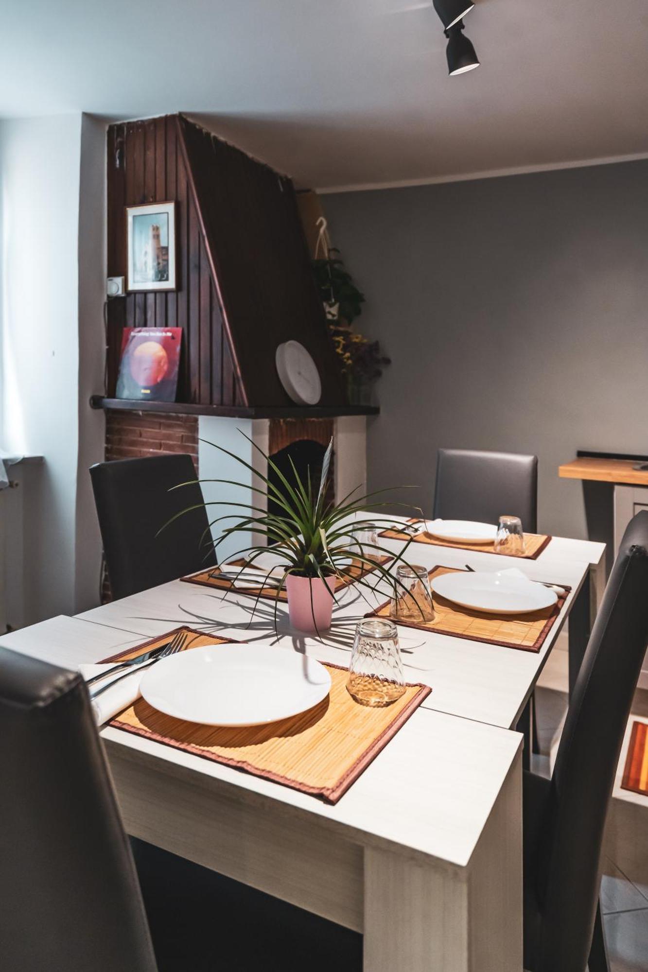 Casina Carina - Intero Appartamento Indipendente Alatri Bagian luar foto